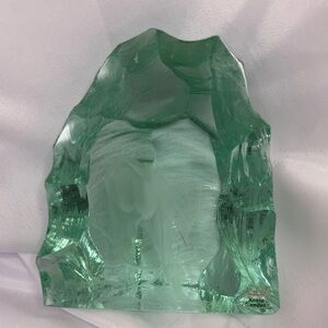 Kosta Boda Emerald Glass Art Sculpture Deer Drinking Water Etched Art